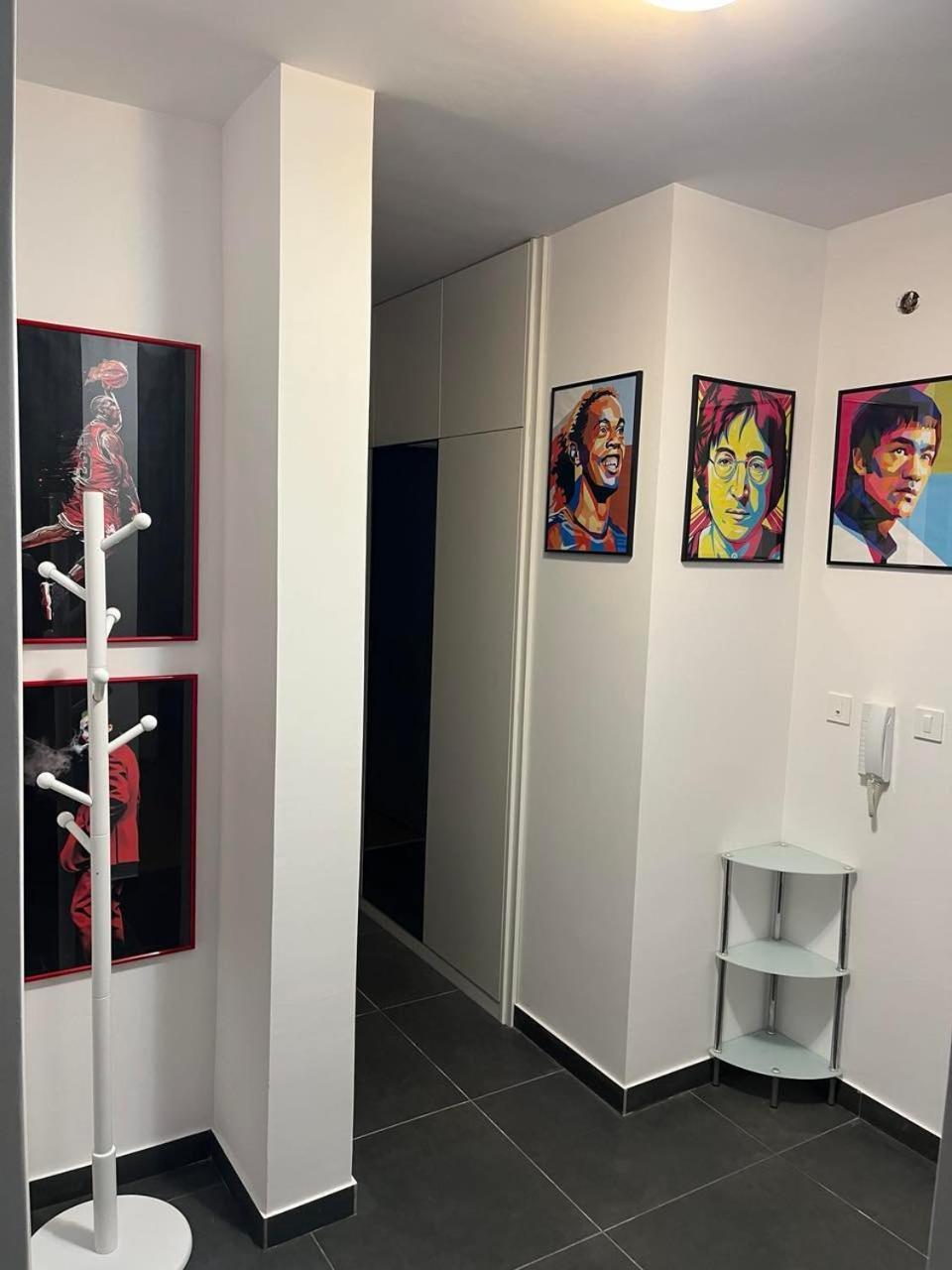 Hall Of Fame -Center Apartment Split Luaran gambar