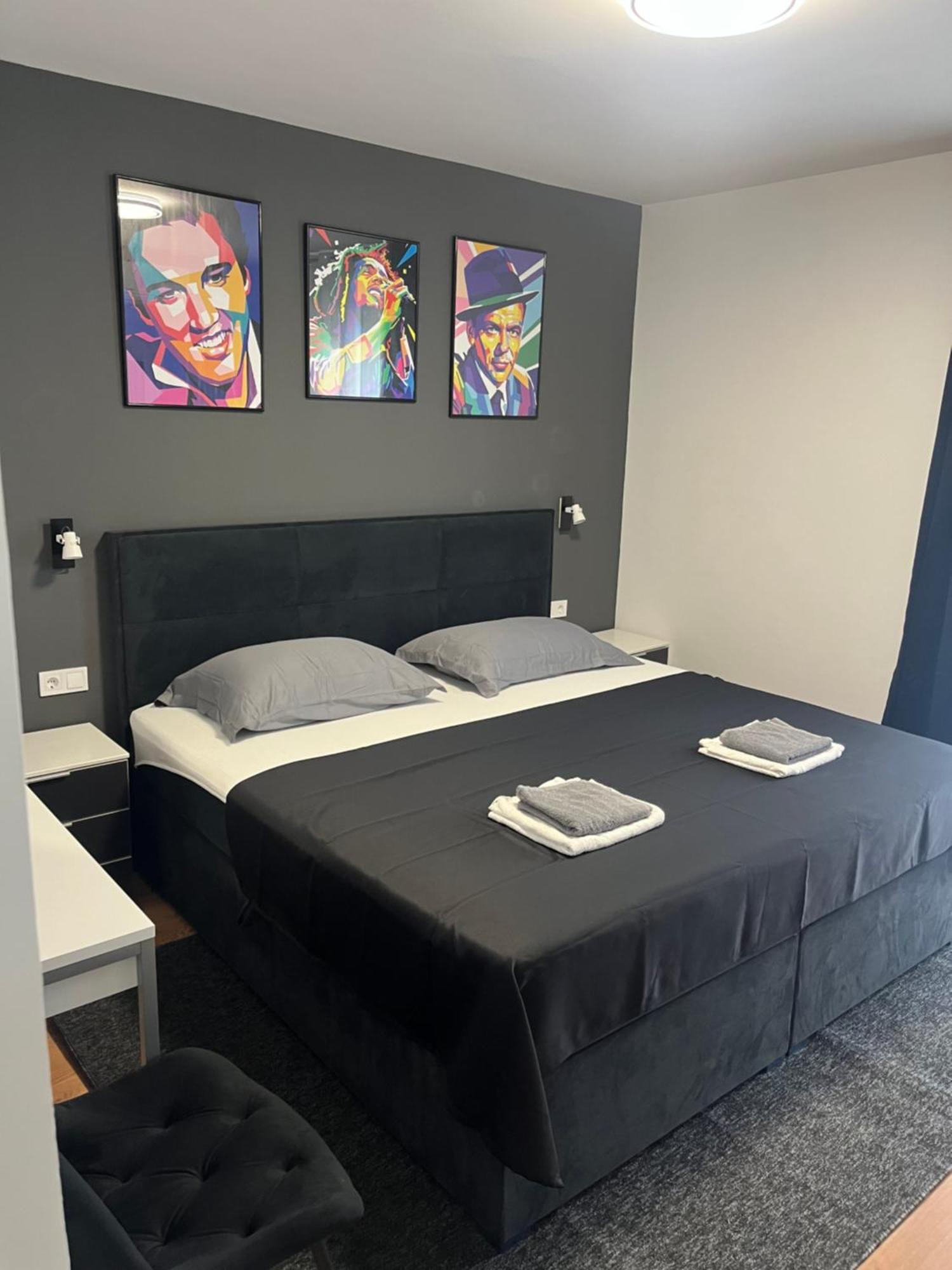 Hall Of Fame -Center Apartment Split Luaran gambar